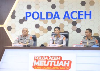 Kapolda Aceh Irjen Pol. Drs, Marzuki Ali Basyah, M.M, membuka Rapat Kerja Teknis (Rakernis) Bidang Profesi dan Pengamanan (Bidpropam) Tahun Anggaran 2026 di Aula Machdum Sakti Mapolda Aceh, Kamis (26/2/2026).