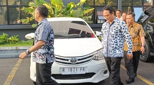 Ⓒ Hak cipta foto di atas dikembalikan sesungguhnya kepada pemilik foto KETIKKABARcom Ⓒ Hak cipta foto di atas dikembalikan sesungguhnya kepada pemilik foto