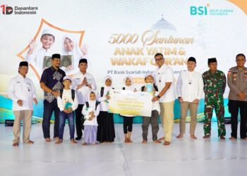 PT Bank Syariah Indonesia (Persero) Tbk (BSI) bersama Danantara Indonesia menggelar kegiatan berbagi dengan 5.000 anak yatim dan dhuafa di seluruh Indonesia.