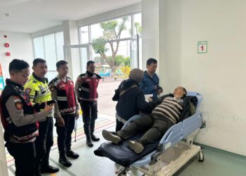 Ⓒ Hak cipta foto di atas dikembalikan sesungguhnya kepada pemilik foto.