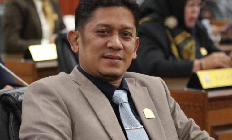 Anggota Komisi IV Dewan Perwakilan Rakyat Aceh DPRA Khalid FOTO Ist KETIKKABARcom Anggota Komisi IV Dewan Perwakilan Rakyat Aceh DPRA Khalid FOTO Ist