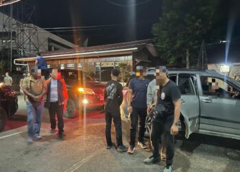 Ⓒ Hak cipta foto di atas dikembalikan sesungguhnya kepada pemilik foto KETIKKABARcom Ⓒ Hak cipta foto di atas dikembalikan sesungguhnya kepada pemilik foto