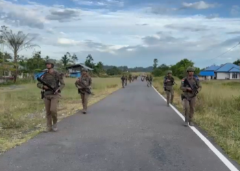 Satgas Operasi Damai Cartenz memperkuat stabilitas keamanan wilayah melalui kegiatan patroli humanis di Kenyam, Kabupaten Nduga, pada Kamis (16/4/2026).
