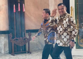 Jenderal (Purn) Gatot Nurmantyo saat menghadiri pertemuan tertutup dengan Menhan Sjafrie Sjamsoeddin di Gedung Kementerian Pertahanan (Kemenhan), Jakarta Pusat, Jumat (24/4/2026) pagi. [FOTO: Ist]