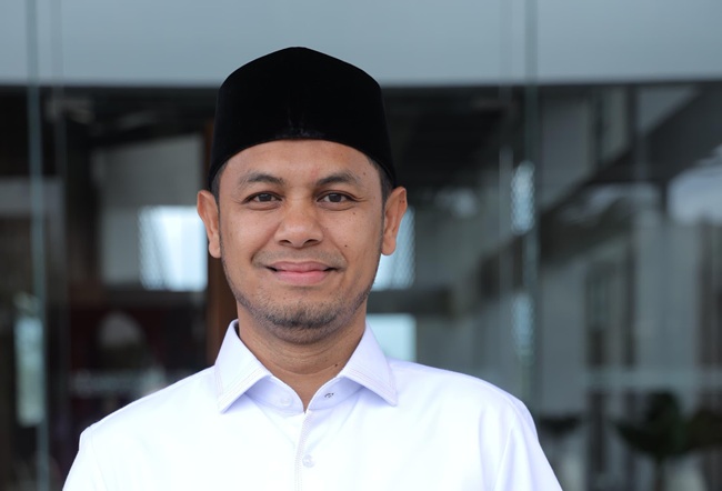 Pemimpin Divisi Sekretariat Perusahaan Bank Aceh Ilham Novrizal FOTOHumas Bank Aceh KETIKKABARcom Pemimpin Divisi Sekretariat Perusahaan Bank Aceh Ilham Novrizal FOTOHumas Bank Aceh