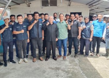 Plt Dirut PDAM Tirta Mountala bersama jajaran melakukan launching Posko Penertiban Tunggakan dan Sambungan Liar, yang bertempat di Kantor PDAM Tirta Mountala cabang Darul Imarah, Gampong Lambheu, Rabu (1/4/2026) FOTO/ MC ACEH BESAR