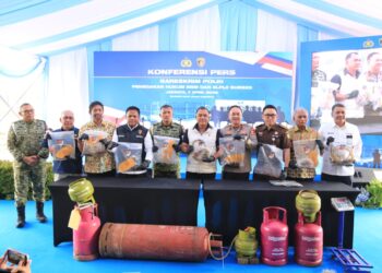 Ⓒ Hak cipta foto di atas dikembalikan sesungguhnya kepada pemilik foto.