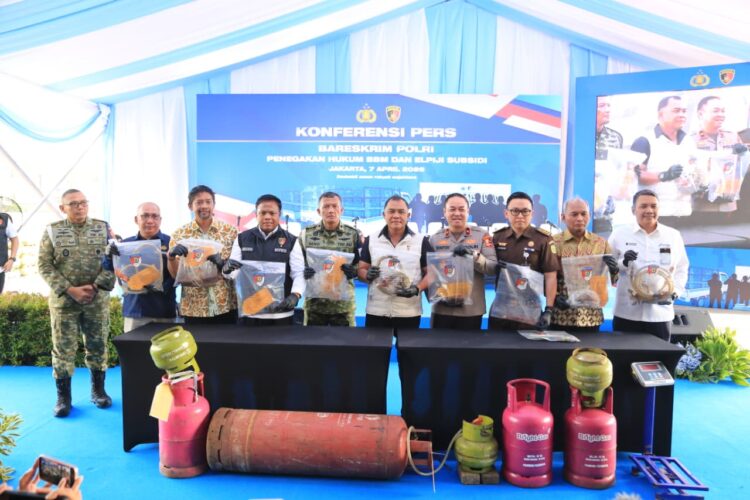 Ⓒ Hak cipta foto di atas dikembalikan sesungguhnya kepada pemilik foto KETIKKABARcom Ⓒ Hak cipta foto di atas dikembalikan sesungguhnya kepada pemilik foto
