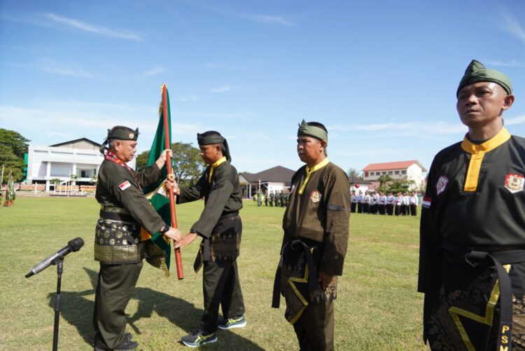 Sekretaris Jenderal Pengurus Pusat Pencak Silat Militer PP PSM Kolonel Inf Gempar Sebayang resmi mengukuhkan kepengurusan Pencak Silat Militer PSM tingkat provinsi cabang dan ranting wilayah Aceh Selasa 14 April 2026