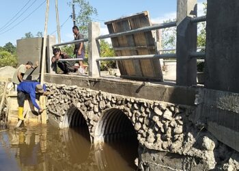 Progres pembangunan Jembatan Aramco di Desa Pasi Rasian, Kecamatan Pasi Raja, Kabupaten Aceh Selatan, yang progresnya telah mencapai 90 persen hingga Kamis (16/4/2026).
