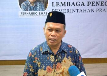 Direktur Rumah Politik Indonesia, Fernando Emas./ FOTO: Ist