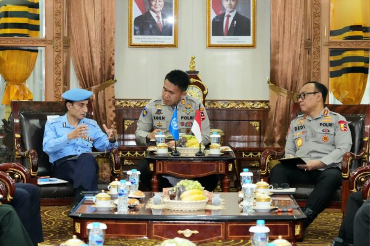 Wakapolri menerima kunjungan delegasi United Nations Police Division di Ruang Perjamuan Mabes Polri Jakarta Senin 2042026 FOTO Ist