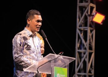 Sekda Aceh, M. Nasir, secara resmi membuka ajang Banda Aceh Experience (City Expo) di Lapangan Blang Padang, Banda Aceh, Senin (20/4) malam.