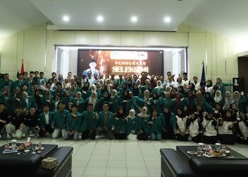 Universitas Syiah Kuala (USK) resmi membuka ajang Seleksi Seni Mahasiswa (SELEKSIMI) tahun 2026 di Aula FKIP USK, Selasa (21/4/2026).