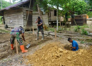 Satuan Tugas (Satgas) TNI Manunggal Membangun Desa (TMMD) Reguler ke-128 Kodim 0117/Aceh Tamiang terus memacu pembangunan infrastruktur fisik di Desa Suka Makmur, Kecamatan Sekerak, Kabupaten Aceh Tamiang.