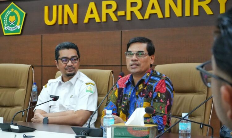 UIN ArRaniry Banda Aceh dan Badan Pengembangan Sumber Daya Manusia BPSDM Aceh resmi menyepakati kerja sama peningkatan kompetensi guru Pendidikan Anak Usia Dini PAUD dalam pertemuan di ruang rapat Rektor UIN ArRaniry Rabu 2942026 FOTO HUMAS KETIKKABARcom UIN Ar Raniry Banda Aceh dan Badan Pengembangan Sumber Daya Manusia BPSDM Aceh resmi menyepakati kerja sama peningkatan kompetensi guru Pendidikan Anak Usia Dini PAUD dalam pertemuan di ruang rapat Rektor UIN Ar Raniry Rabu 2942026 FOTO HUMAS