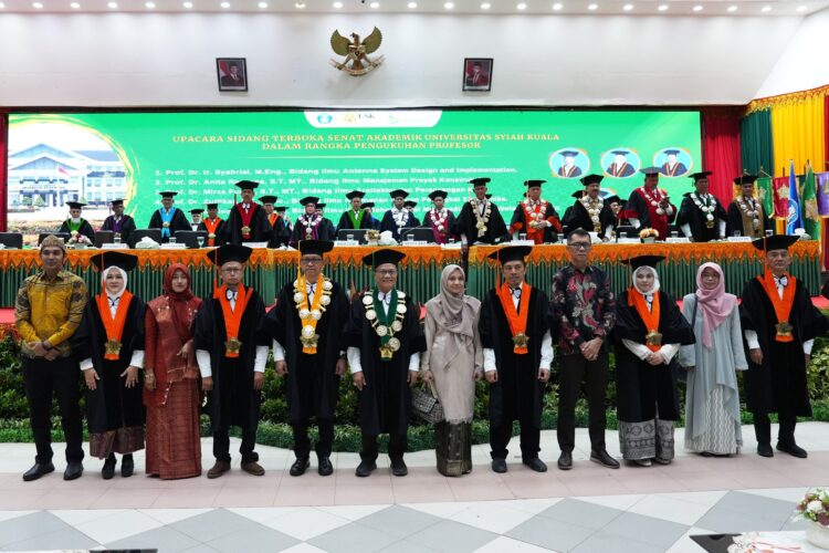 Pengukuhan lima profesor baru Universitas Syiah Kuala di Gedung AAC Dayan Dawood Kamis 3042026 FOTOHumas USK KETIKKABARcom Pengukuhan lima profesor baru Universitas Syiah Kuala di Gedung AAC Dayan Dawood Kamis 3042026 FOTOHumas USK