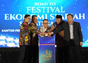 Penutupan Road to Festival Ekonomi Syariah (FESyar) Aceh 2026, berlangsung khidmat di Auditorium AAC Dayan Dawood, Universitas Syiah Kuala (USK), Banda Aceh, Selasa (28/4/2026). [FOTO: BI]