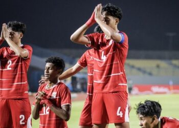 Timnas Indonesia U-17 dipastikan gagal melangkah ke babak semifinal Piala AFF U-17 2026 setelah bermain imbang tanpa gol melawan Vietnam pada laga terakhir penyisihan Grup A di Stadion Gelora Delta Sidoarjo, Jawa Timur, Minggu (19/4/2026) malam./ FOTO:ANTARA