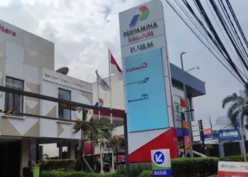 Sejumlah Stasiun Pengisian Bahan Bakar Umum (SPBU) Pertamina kini secara resmi telah berhenti menjual bahan bakar minyak (BBM) bersubsidi jenis Pertalite. [FOTO: Ist]