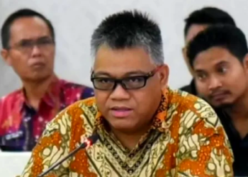 Ⓒ Hak cipta foto di atas dikembalikan sesungguhnya kepada pemilik foto.