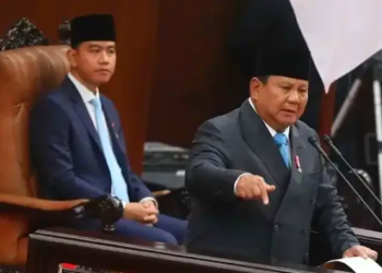 Ⓒ Hak cipta foto di atas dikembalikan sesungguhnya kepada pemilik foto.