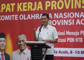 Sekretaris Daerah (Sekda) Aceh, M. Nasir, resmi membuka Rapat Kerja Provinsi (Rakerprov) KONI Aceh Tahun 2026 di Banda Aceh, Jumat (8/5/2026). [FOTO: Humas]