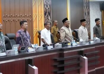 Ⓒ Hak cipta foto di atas dikembalikan sesungguhnya kepada pemilik foto.