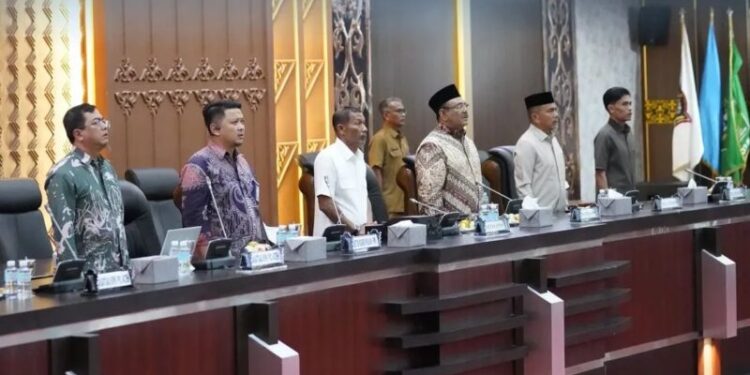 Ⓒ Hak cipta foto di atas dikembalikan sesungguhnya kepada pemilik foto