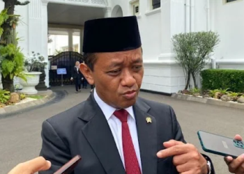 Ⓒ Hak cipta foto di atas dikembalikan sesungguhnya kepada pemilik foto.