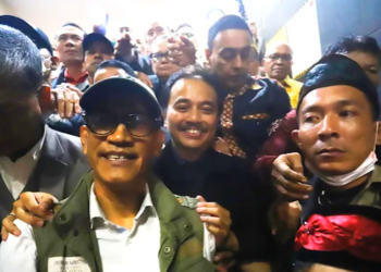 Ⓒ Hak cipta foto di atas dikembalikan sesungguhnya kepada pemilik foto.