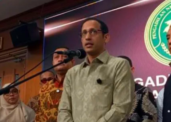 Ⓒ Hak cipta foto di atas dikembalikan sesungguhnya kepada pemilik foto.