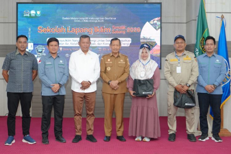 Ⓒ Hak cipta foto di atas dikembalikan sesungguhnya kepada pemilik foto
