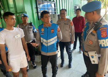 Kapolda Aceh, Irjen Pil. Drs. Marzuki Ali Basyah, M. M, meninjau langsung pelaksanaan tes kesehatan calon Bintara Polri dalam rangka penerimaan Bintara Polri Polda Aceh Tahun Anggaran 2026, Selasa, 9 Juni 2026.