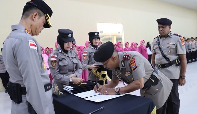 Ⓒ Hak cipta foto di atas dikembalikan sesungguhnya kepada pemilik foto KETIKKABARcom Ⓒ Hak cipta foto di atas dikembalikan sesungguhnya kepada pemilik foto