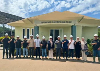 Ⓒ Hak cipta foto di atas dikembalikan sesungguhnya kepada pemilik foto.