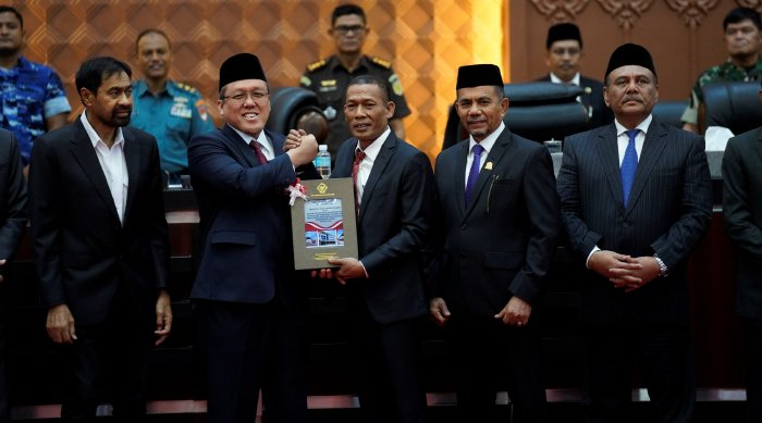 Ⓒ Hak cipta foto di atas dikembalikan sesungguhnya kepada pemilik foto KETIKKABARcom Ⓒ Hak cipta foto di atas dikembalikan sesungguhnya kepada pemilik foto