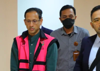 Ⓒ Hak cipta foto di atas dikembalikan sesungguhnya kepada pemilik foto.