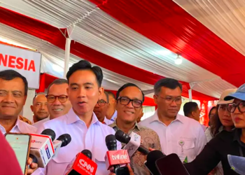 Ⓒ Hak cipta foto di atas dikembalikan sesungguhnya kepada pemilik foto.