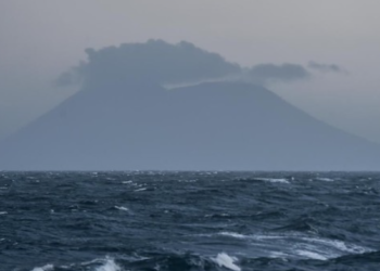 BPBD Pandeglang Imbau Warga Pesisir Tingkatkan Kewaspadaan terhadap Aktivitas Anak Krakatau. FOTO: ANTARA