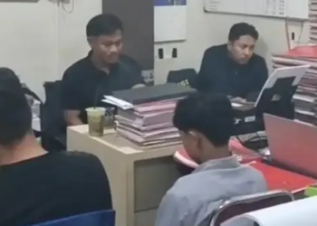 Ⓒ Hak cipta foto di atas dikembalikan sesungguhnya kepada pemilik foto.