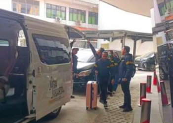 Ⓒ Hak cipta foto di atas dikembalikan sesungguhnya kepada pemilik foto.