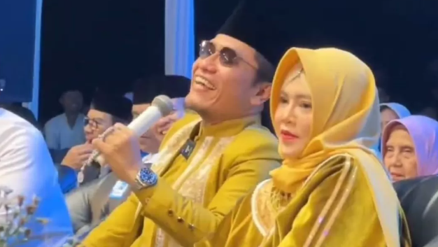 Ⓒ Hak cipta foto di atas dikembalikan sesungguhnya kepada pemilik foto KETIKKABARcom Ⓒ Hak cipta foto di atas dikembalikan sesungguhnya kepada pemilik foto