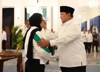Ⓒ Hak cipta foto di atas dikembalikan sesungguhnya kepada pemilik foto.