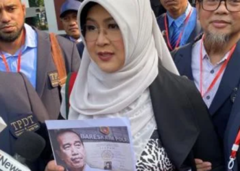 Ⓒ Hak cipta foto di atas dikembalikan sesungguhnya kepada pemilik foto.