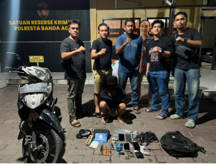 Ⓒ Hak cipta foto di atas dikembalikan sesungguhnya kepada pemilik foto KETIKKABARcom Ⓒ Hak cipta foto di atas dikembalikan sesungguhnya kepada pemilik foto