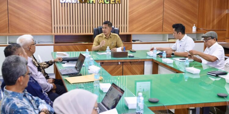 Sekretaris Daerah Sekda Aceh M Nasir menerima kunjungan manajemen PT Indoasia Oil Tank Terminal di Ruang Rapat Sekda Aceh Senin 137 KETIKKABARcom Sekretaris Daerah Sekda Aceh M Nasir menerima kunjungan manajemen PT Indoasia Oil Tank Terminal di Ruang Rapat Sekda Aceh Senin 137