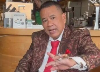 Ⓒ Hak cipta foto di atas dikembalikan sesungguhnya kepada pemilik foto.