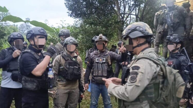 Ⓒ Hak cipta foto di atas dikembalikan sesungguhnya kepada pemilik foto