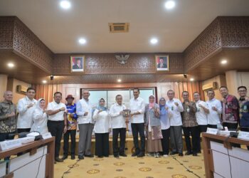 Komisi IX DPR RI melakukan kunjungan kerja ke Aceh untuk menyerap aspirasi terkait pelayanan kesehatan dan ketenagakerjaan, Rabu (22/7/2026).